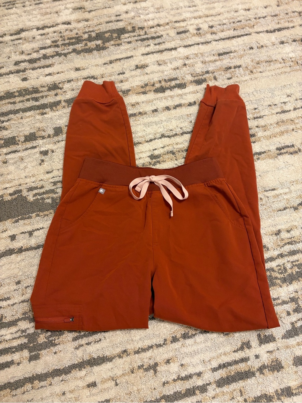FIGS | Womens Auburn Jogger Scrub Pants size ST